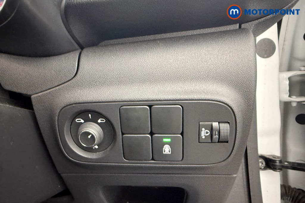 Citroen C3 Plus Manual Petrol Hatchback - Stock Number (1620603) - 9th supplementary image