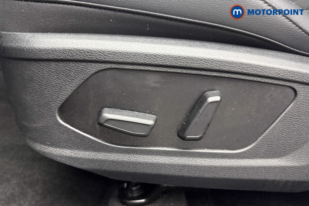 KIA Sportage 3 Automatic Petrol-Electric Hybrid SUV - Stock Number (1620671) - 12th supplementary image