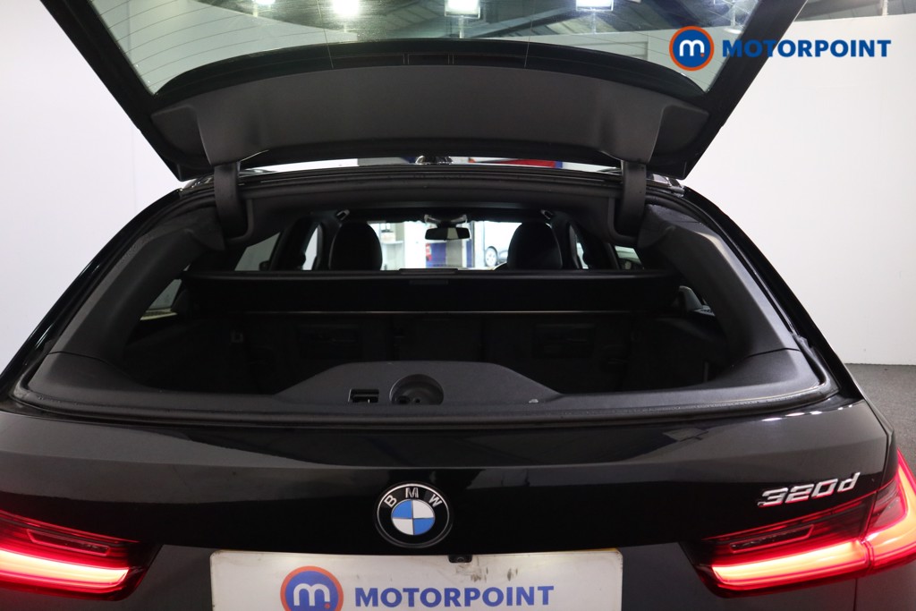 BMW 3 Series M Sport Automatic Diesel Estate - Stock Number (1620682) - 25th supplementary image