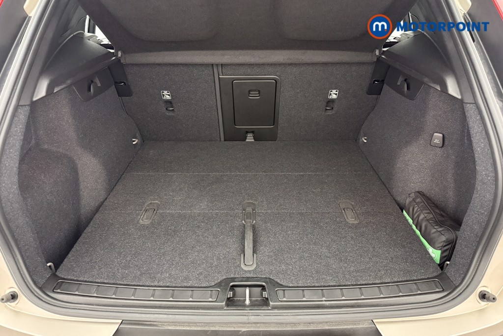 Volvo Xc40 Plus Automatic Petrol SUV - Stock Number (1621136) - 5th supplementary image