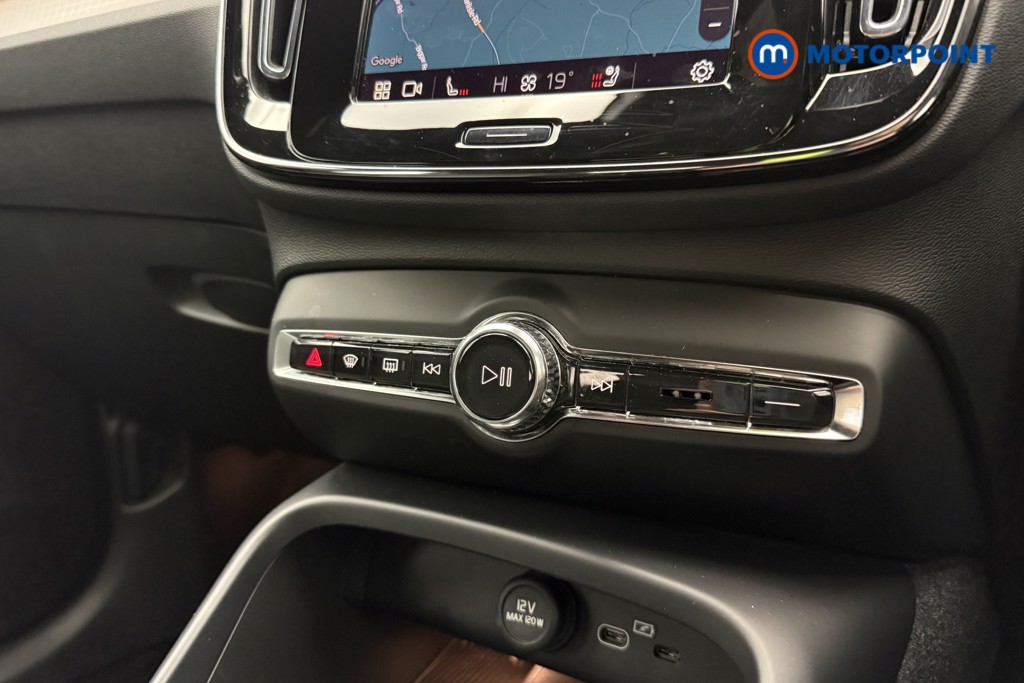 Volvo Xc40 Plus Automatic Petrol SUV - Stock Number (1621136) - 15th supplementary image