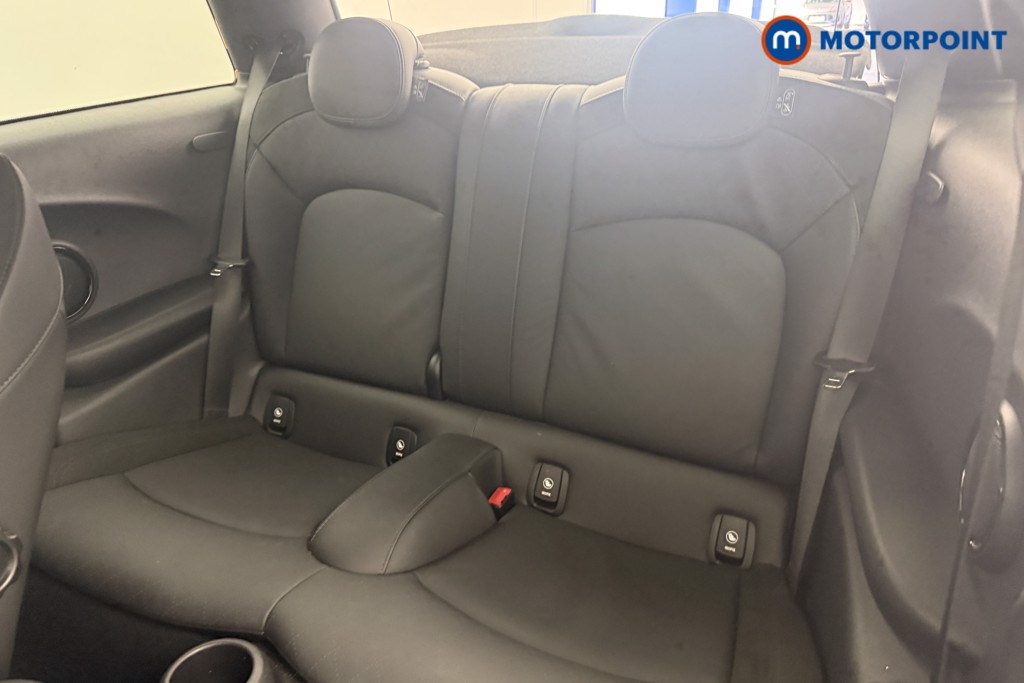 Mini Hatchback Cooper S Sport Manual Petrol Hatchback - Stock Number (1621168) - 11th supplementary image