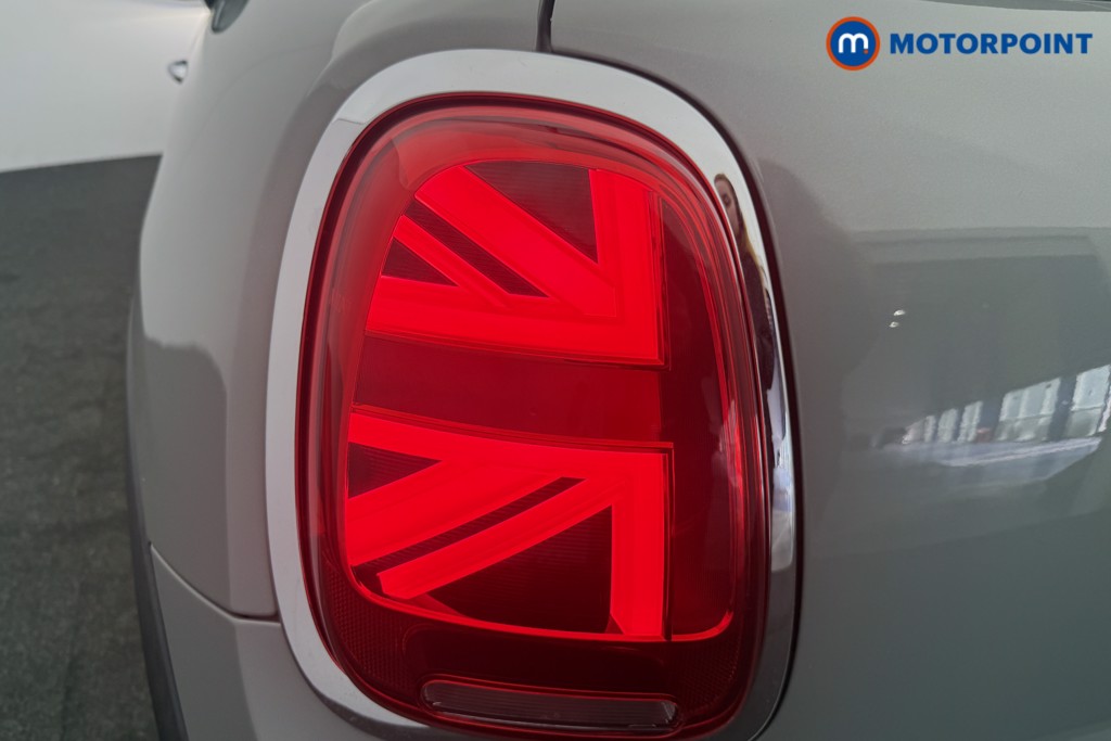 Mini Hatchback Cooper S Sport Manual Petrol Hatchback - Stock Number (1621168) - 15th supplementary image