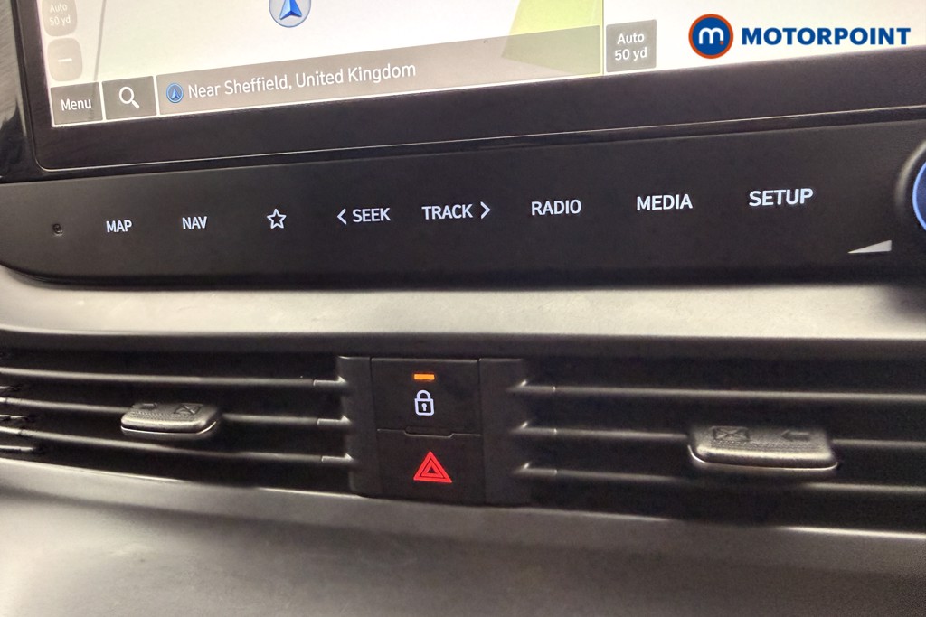 Hyundai I20 Premium Manual Petrol Hatchback - Stock Number (1621290) - 3rd supplementary image