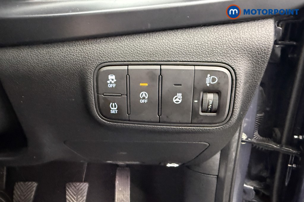 Hyundai I20 Premium Manual Petrol Hatchback - Stock Number (1621290) - 9th supplementary image