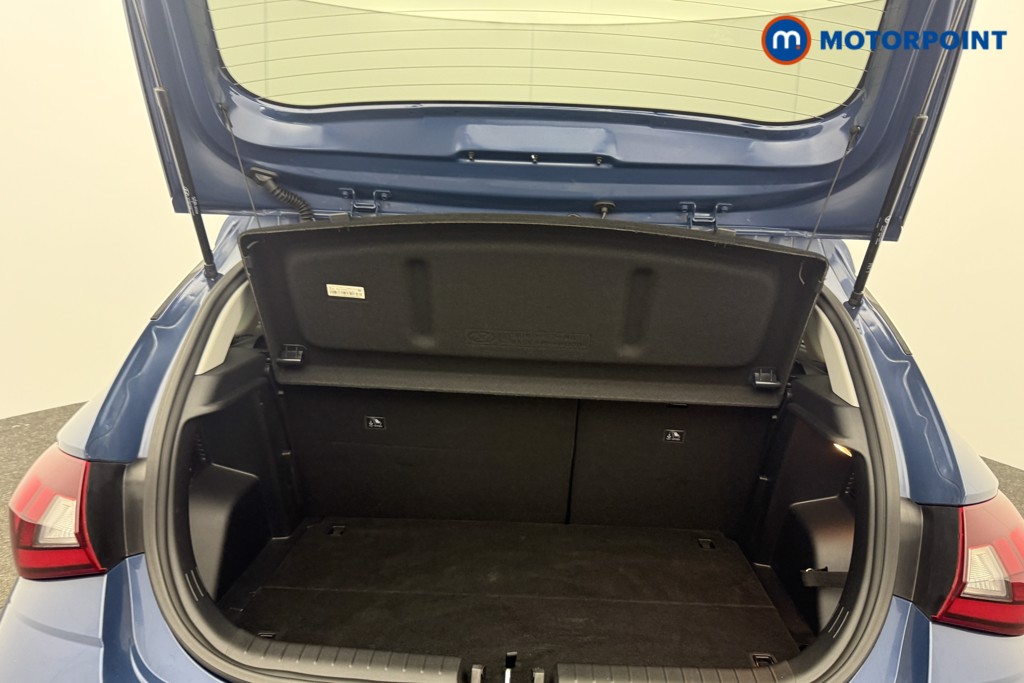 Hyundai I20 Premium Automatic Petrol Hatchback - Stock Number (1621294) - 13th supplementary image