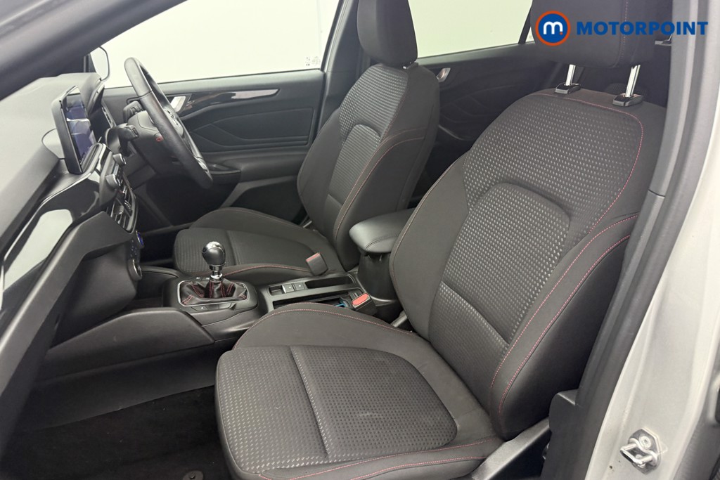 Ford Focus St-Line Manual Petrol Hatchback - Stock Number (1621295) - 10th supplementary image