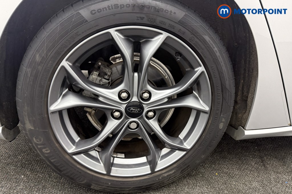 Ford Focus St-Line Manual Petrol Hatchback - Stock Number (1621295) - 18th supplementary image