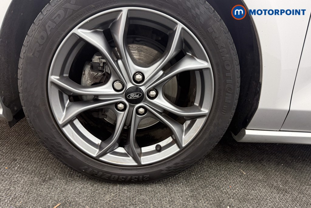 Ford Focus St-Line Manual Petrol Hatchback - Stock Number (1621295) - 20th supplementary image