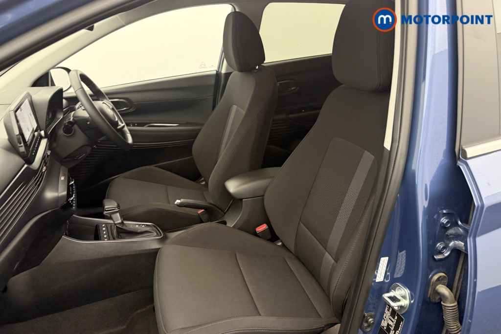 Hyundai I20 Premium Automatic Petrol Hatchback - Stock Number (1621300) - 11th supplementary image