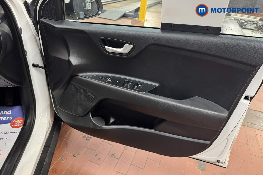 KIA Stonic 2 Manual Petrol SUV - Stock Number (1621333) - 16th supplementary image