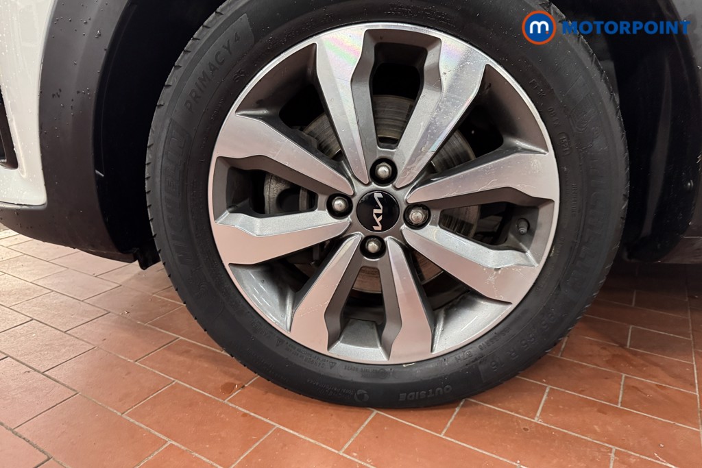 KIA Stonic 2 Manual Petrol SUV - Stock Number (1621333) - 1st supplementary image