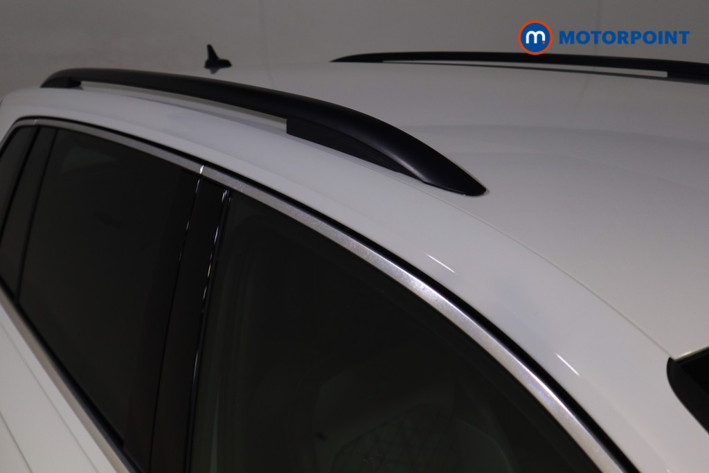 Volkswagen Tiguan R-Line Automatic Petrol SUV - Stock Number (1621405) - 35th supplementary image