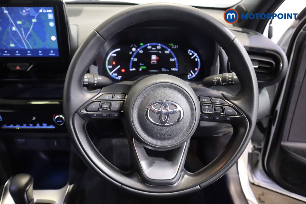Toyota Yaris Cross Design Automatic Petrol-Electric Hybrid Estate - Stock Number (1621434) - 3rd supplementary image
