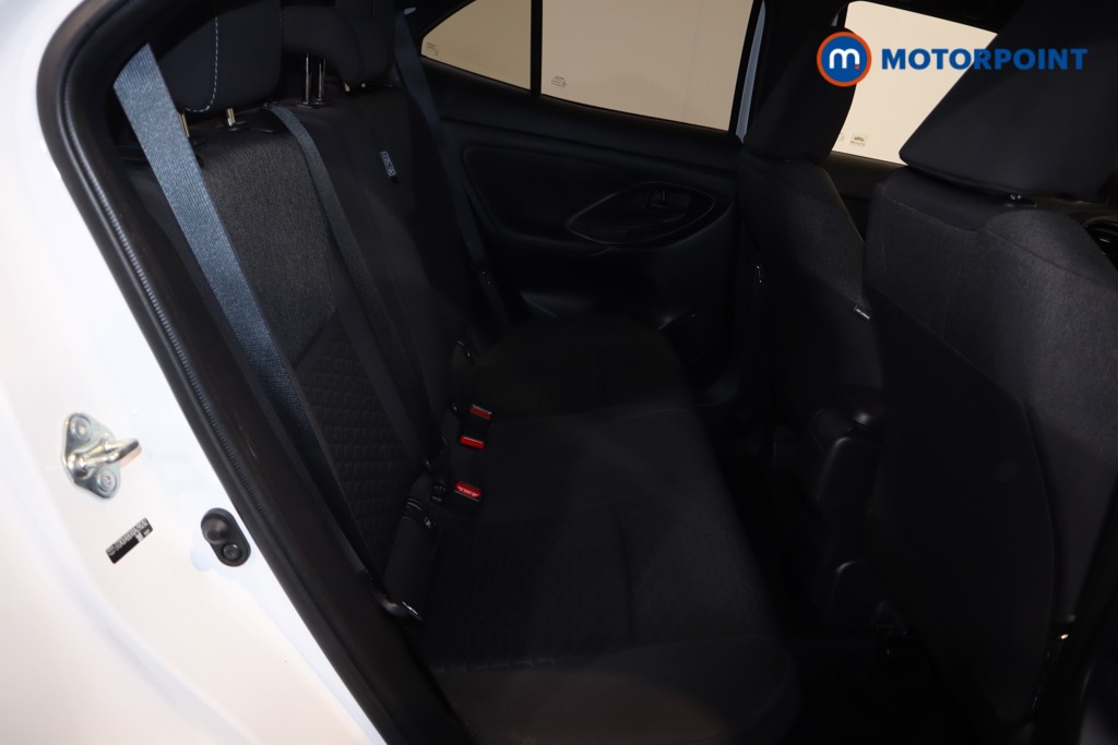 Toyota Yaris Cross Design Automatic Petrol-Electric Hybrid Estate - Stock Number (1621434) - 7th supplementary image