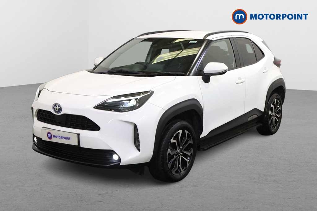 Toyota Yaris Cross Design Automatic Petrol-Electric Hybrid Estate - Stock Number (1621434) - Passenger side front corner