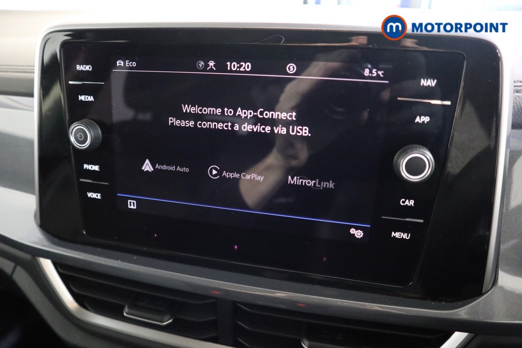 Volkswagen T-Roc Style Automatic Petrol SUV - Stock Number (1621640) - 6th supplementary image