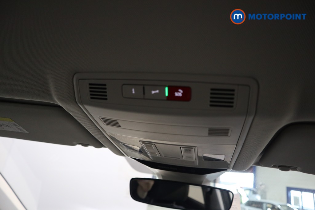 Volkswagen T-Roc Style Automatic Petrol SUV - Stock Number (1621640) - 12th supplementary image