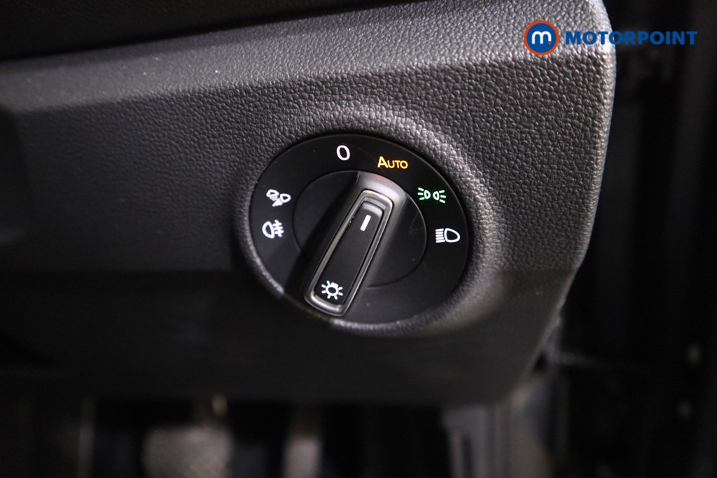 Volkswagen T-Roc Style Automatic Petrol SUV - Stock Number (1621640) - 13th supplementary image