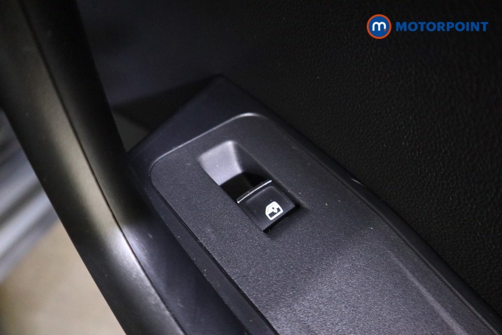 Volkswagen T-Roc Style Automatic Petrol SUV - Stock Number (1621640) - 20th supplementary image