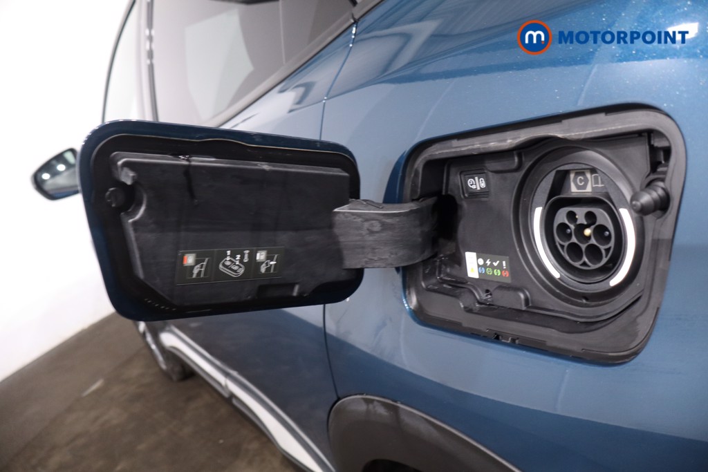 Peugeot 3008 Allure Premium-Plus Automatic Petrol Plug-In Hybrid SUV - Stock Number (1621710) - 28th supplementary image