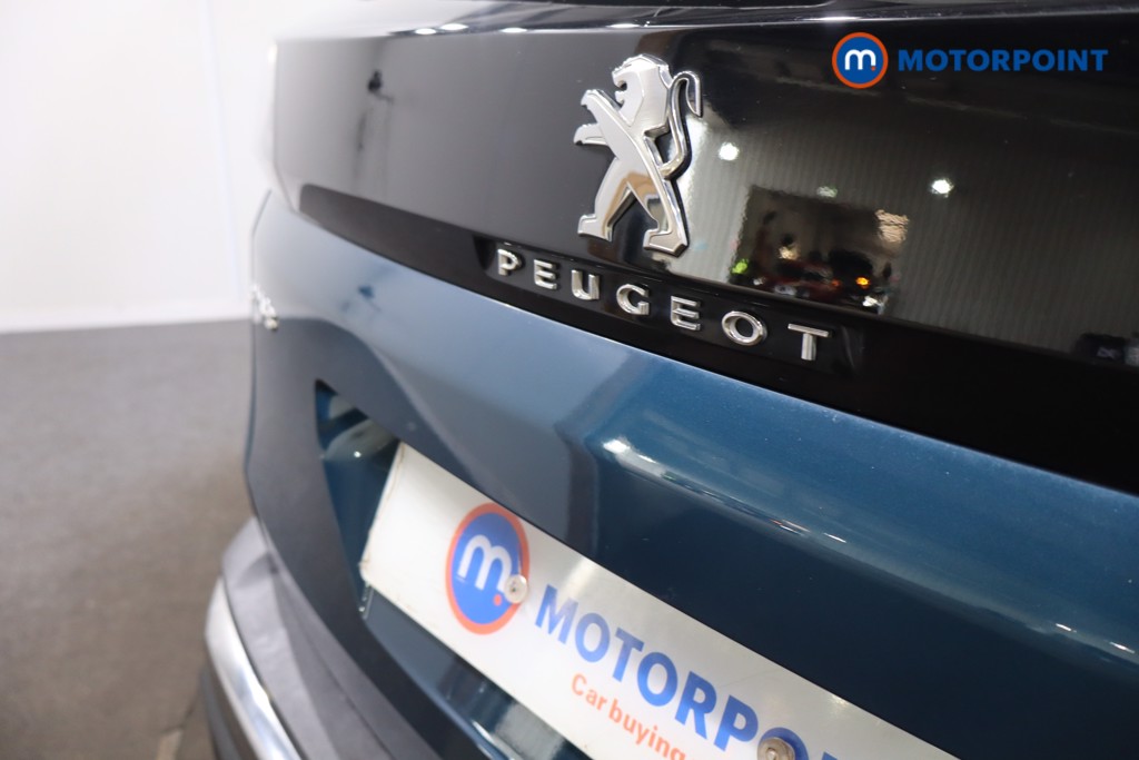 Peugeot 3008 Allure Premium-Plus Automatic Petrol Plug-In Hybrid SUV - Stock Number (1621710) - 41st supplementary image