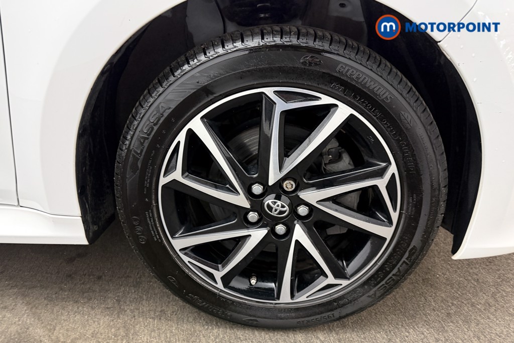 Toyota Yaris Design Automatic Petrol-Electric Hybrid Hatchback - Stock Number (1622027) - 23rd supplementary image