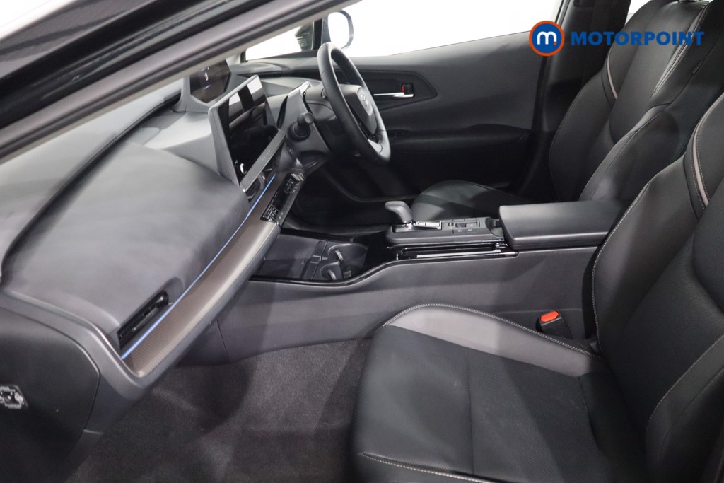 Toyota Prius Excel Automatic Petrol Plug-In Hybrid Hatchback - Stock Number (1622483) - 4th supplementary image