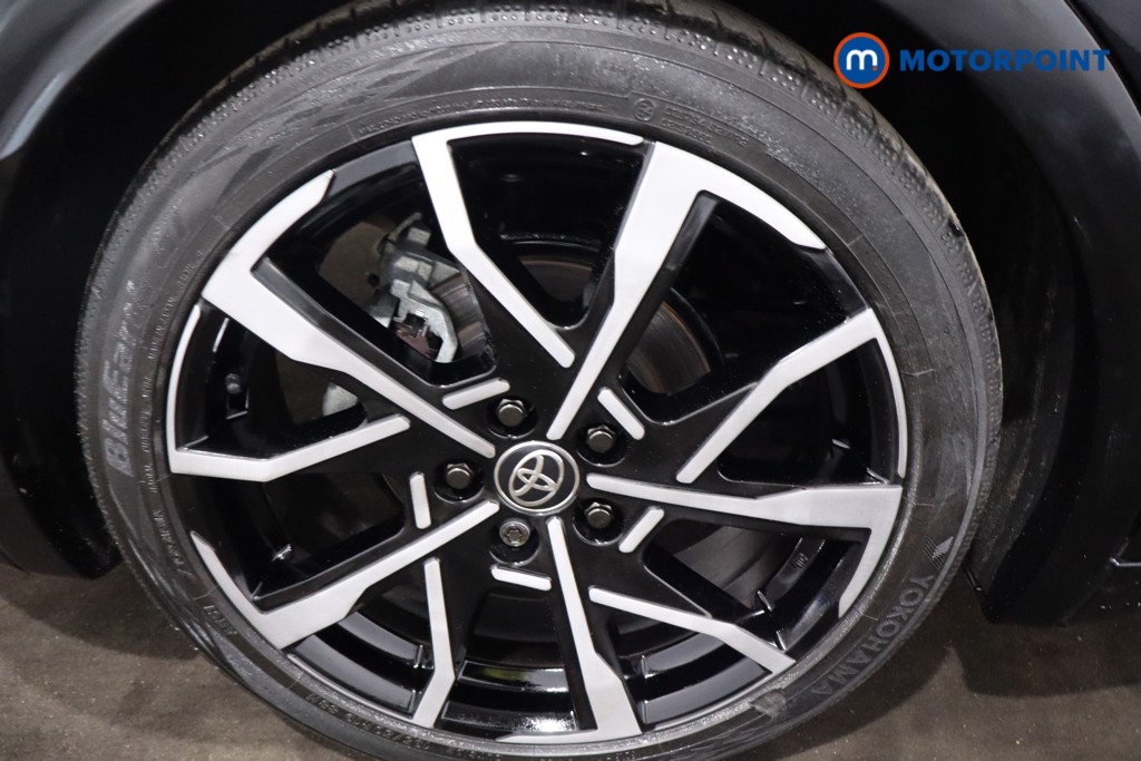 Toyota Prius Excel Automatic Petrol Plug-In Hybrid Hatchback - Stock Number (1622483) - 9th supplementary image