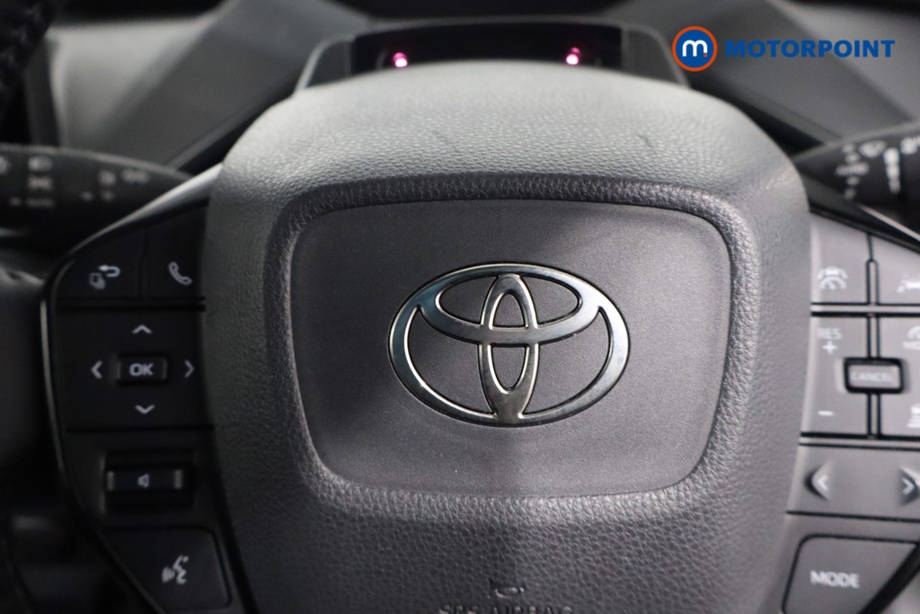 Toyota Prius Excel Automatic Petrol Plug-In Hybrid Hatchback - Stock Number (1622483) - 13th supplementary image