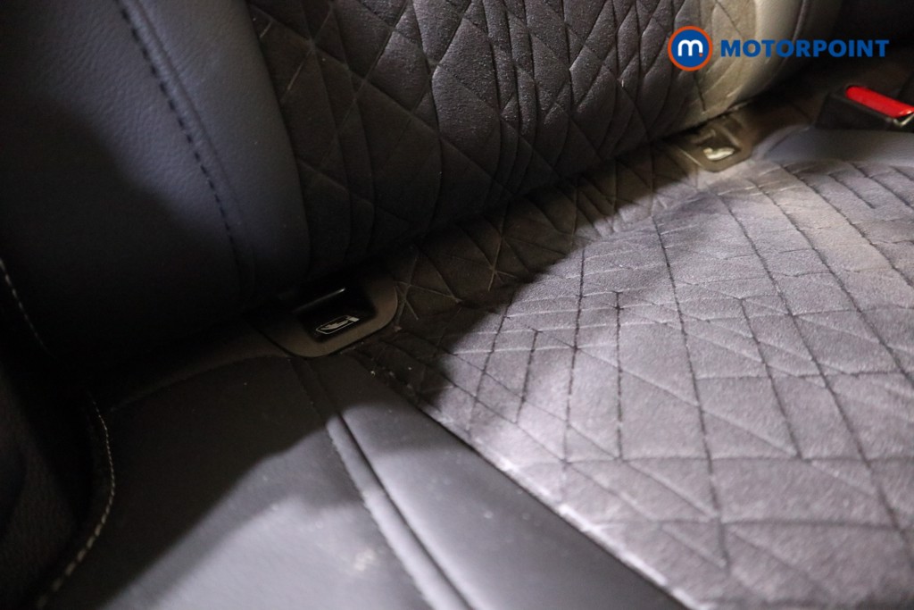 Suzuki Vitara SZ5 Manual Petrol SUV - Stock Number (1622506) - 17th supplementary image