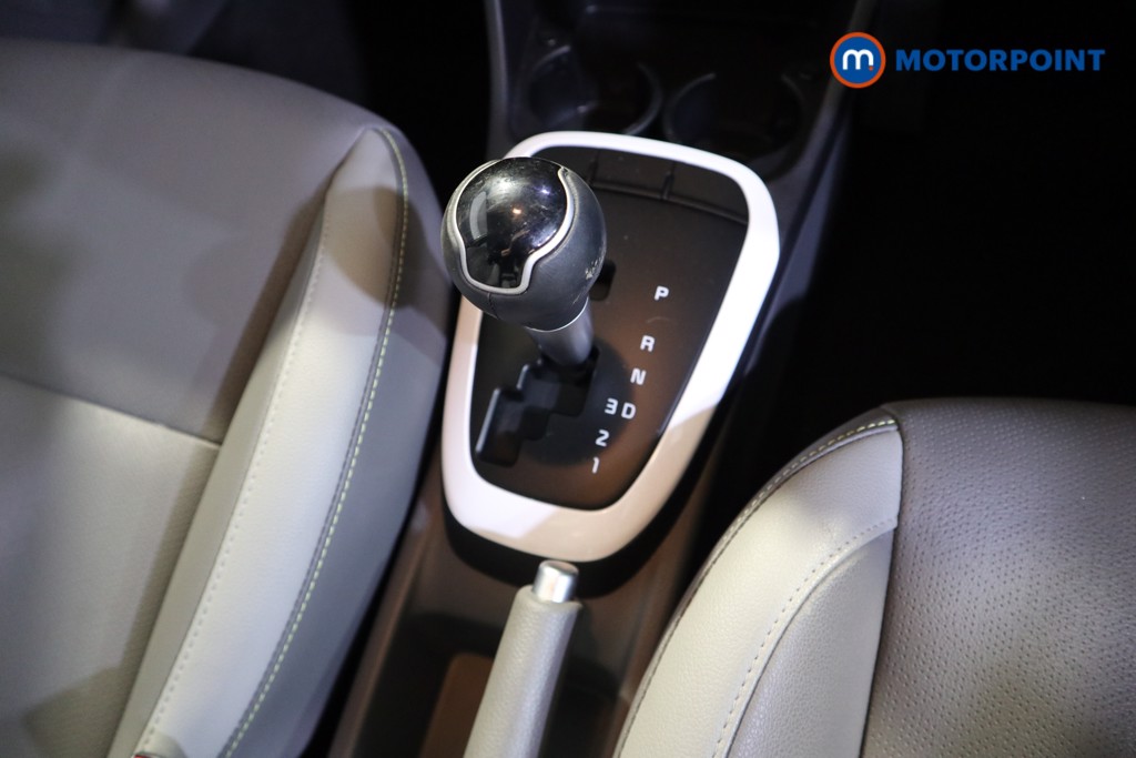 KIA Picanto X-Line Automatic Petrol Hatchback - Stock Number (1622766) - 9th supplementary image