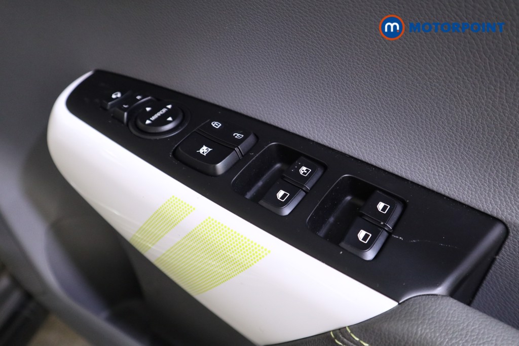 KIA Picanto X-Line Automatic Petrol Hatchback - Stock Number (1622766) - 11th supplementary image