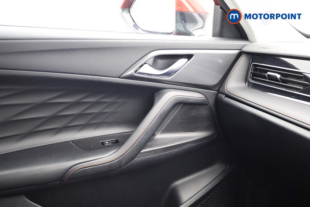 Mg Motor Uk HS SE Automatic Petrol-Electric Hybrid SUV - Stock Number (1622965) - 7th supplementary image