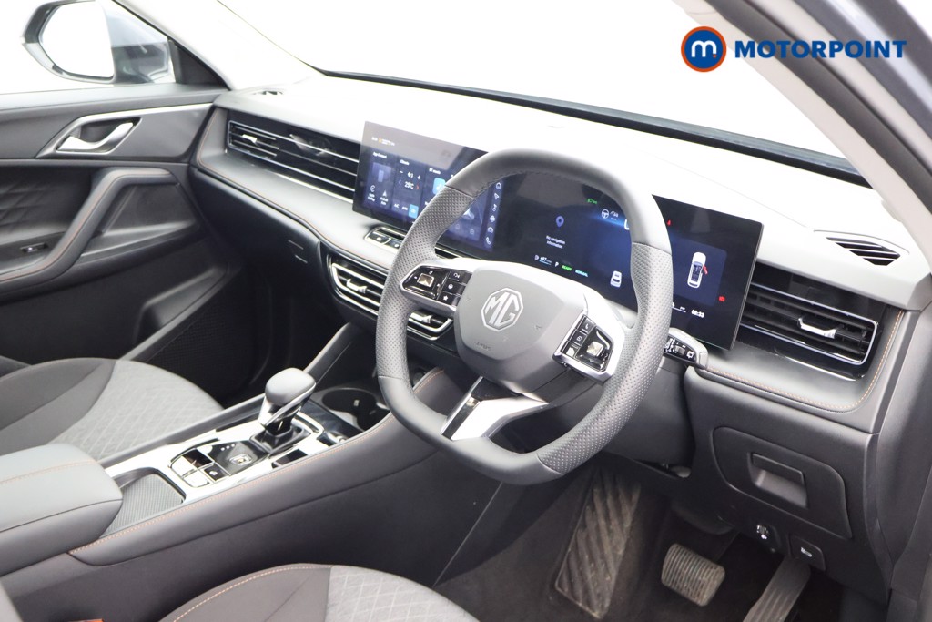 Mg Motor Uk HS SE Automatic Petrol-Electric Hybrid SUV - Stock Number (1623004) - 9th supplementary image