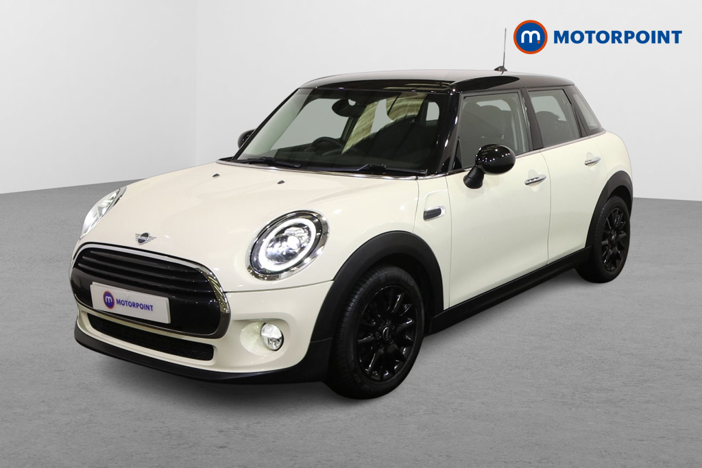 Mini Hatchback Cooper Classic Manual Petrol Hatchback - Stock Number (1623099) - Passenger side front corner
