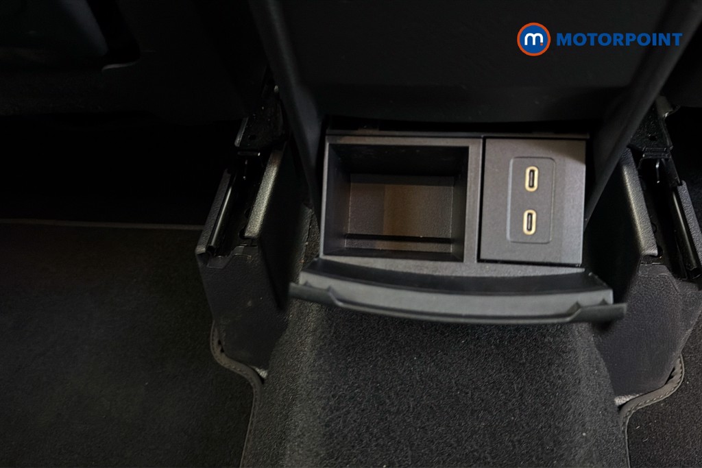 Mercedes-Benz GLA Amg Line Automatic Petrol SUV - Stock Number (1623151) - 30th supplementary image