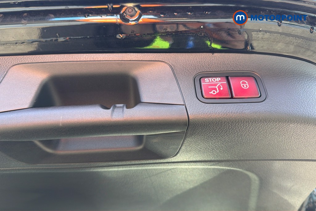 Mercedes-Benz GLA Amg Line Automatic Petrol SUV - Stock Number (1623151) - 35th supplementary image