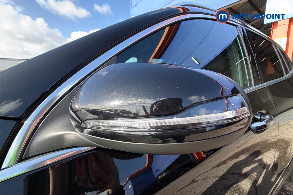 Mercedes-Benz GLA Amg Line Automatic Petrol SUV - Stock Number (1623151) - 43rd supplementary image