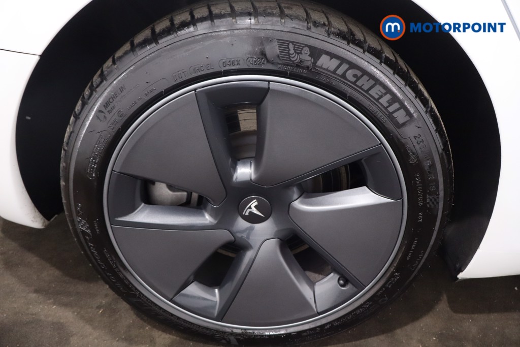 Tesla Model 3 Long Range Automatic Electric Saloon - Stock Number (1623440) - 9th supplementary image