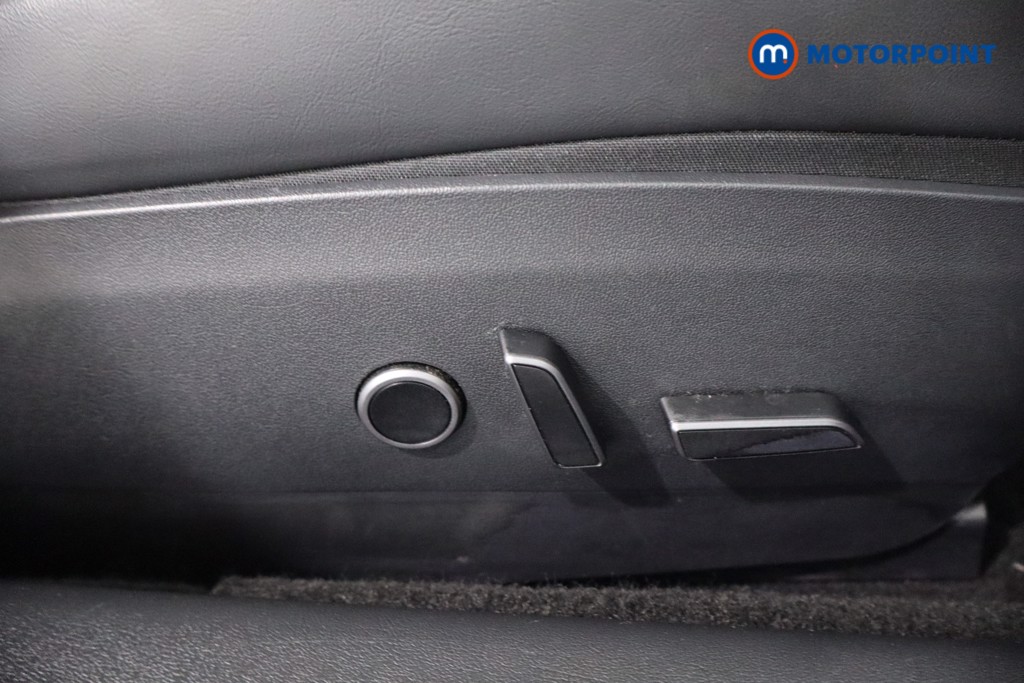 Tesla Model 3 Long Range Automatic Electric Saloon - Stock Number (1623440) - 21st supplementary image