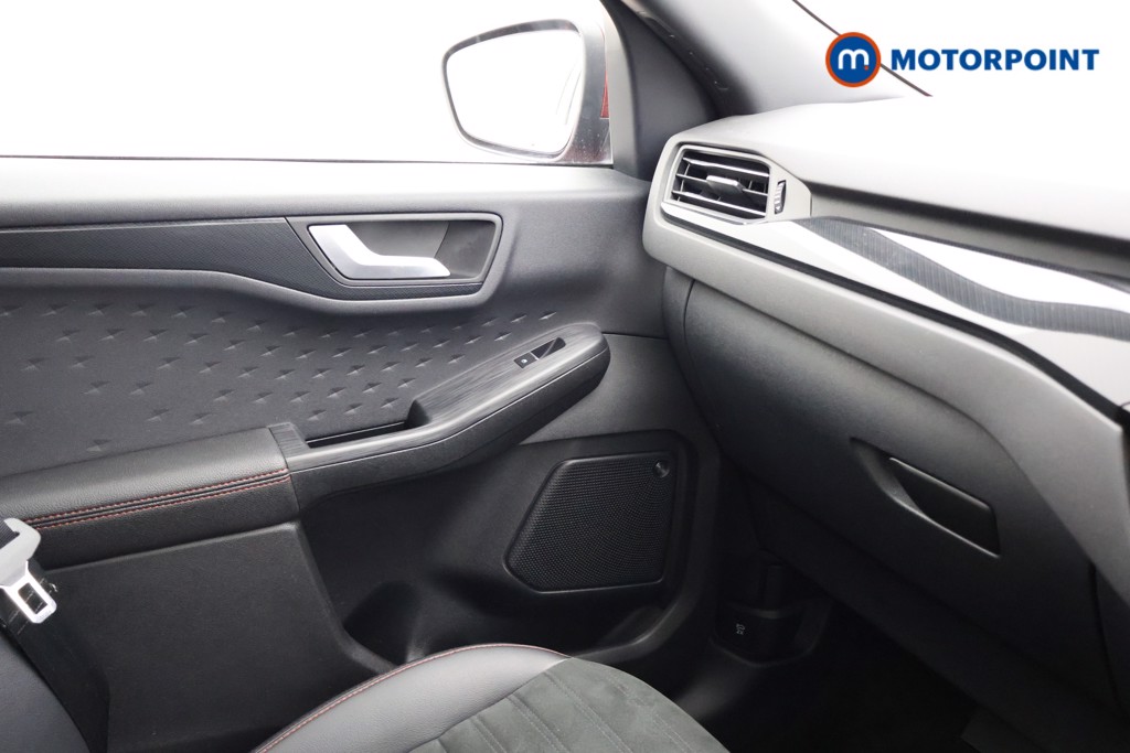 Ford Kuga St-Line Automatic Petrol Plug-In Hybrid SUV - Stock Number (1623793) - 8th supplementary image