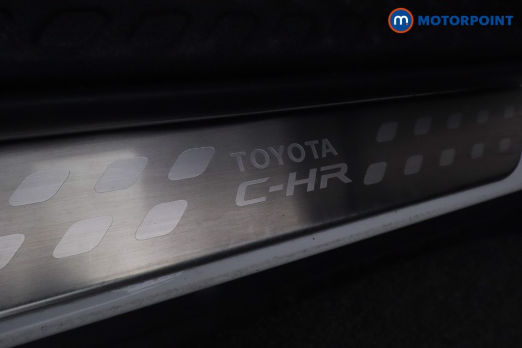 Toyota C-Hr Excel Manual Petrol SUV - Stock Number (1623878) - 21st supplementary image