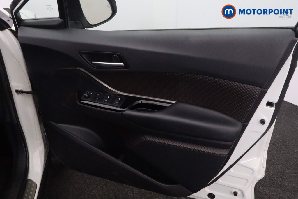 Toyota C-Hr Excel Manual Petrol SUV - Stock Number (1623878) - 22nd supplementary image