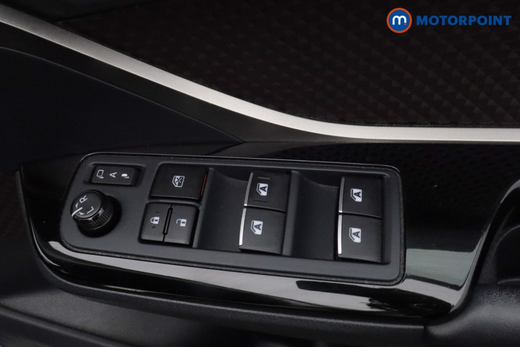 Toyota C-Hr Excel Manual Petrol SUV - Stock Number (1623878) - 23rd supplementary image