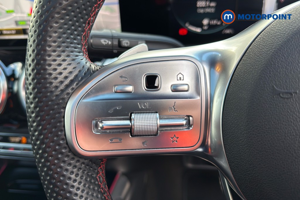 Mercedes-Benz GLB Amg Line Automatic Petrol SUV - Stock Number (1624187) - 3rd supplementary image