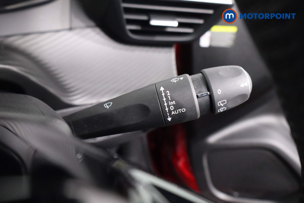 Peugeot 2008 Allure Manual Petrol SUV - Stock Number (1624222) - 15th supplementary image