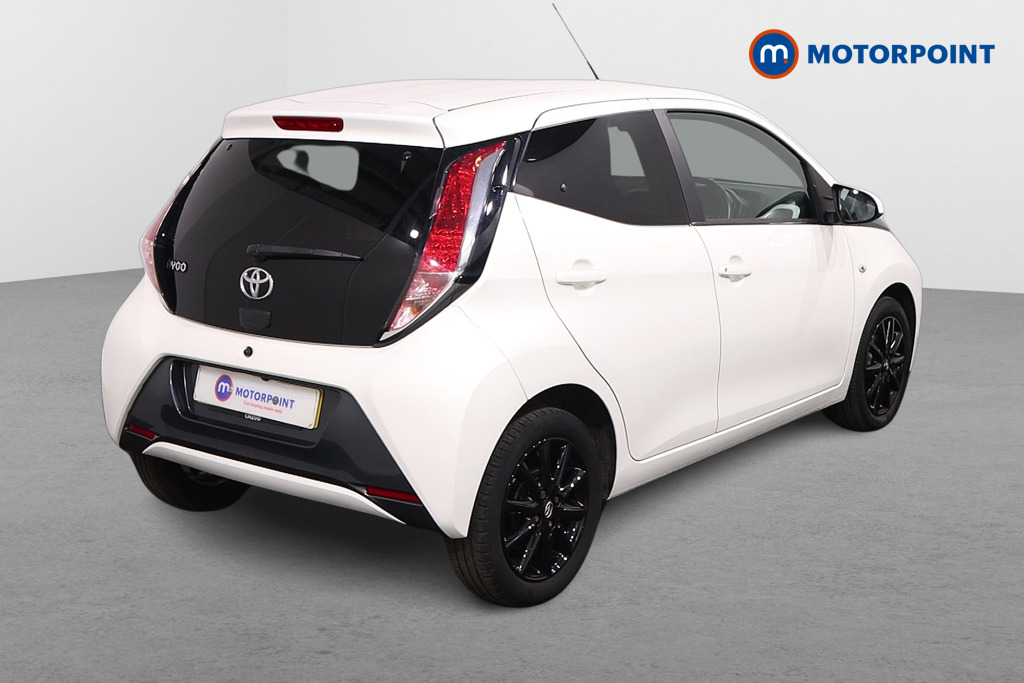 Toyota Aygo X-Style Manual Petrol Hatchback - Stock Number (1624495) - Drivers side rear corner