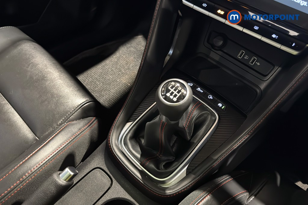 Mg Motor Uk ZS Exclusive Manual Petrol SUV - Stock Number (1624535) - 15th supplementary image