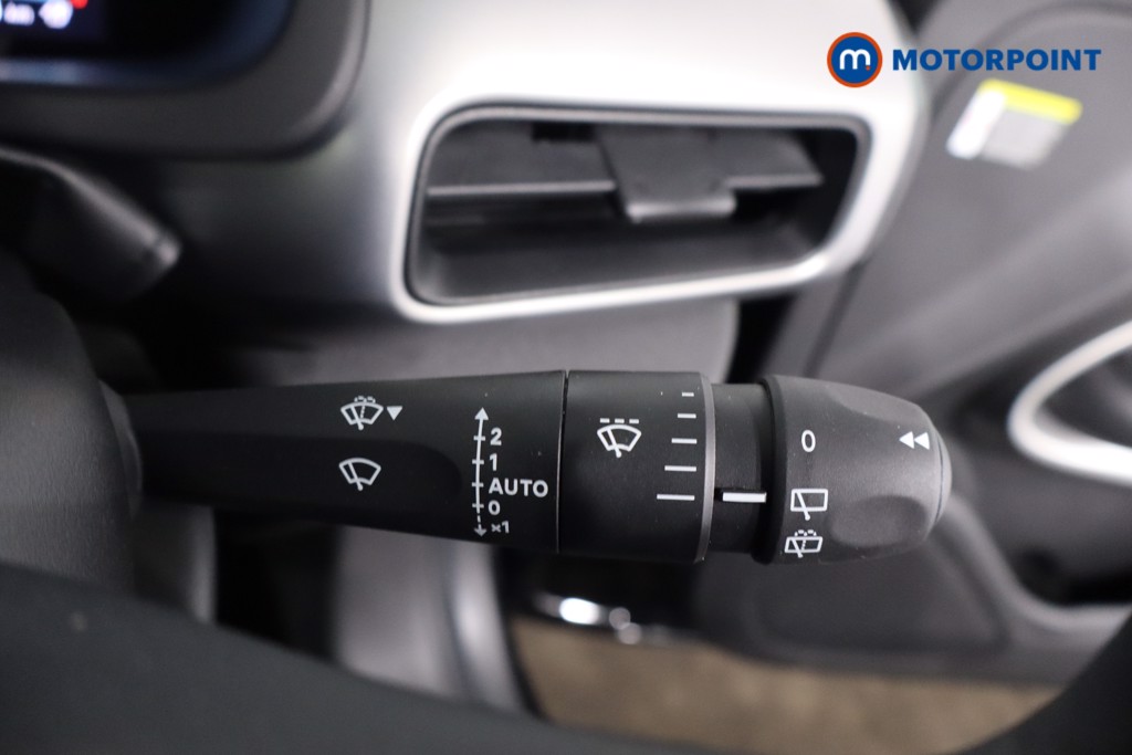 Jeep Avenger Summit Automatic Electric SUV - Stock Number (1625213) - 15th supplementary image